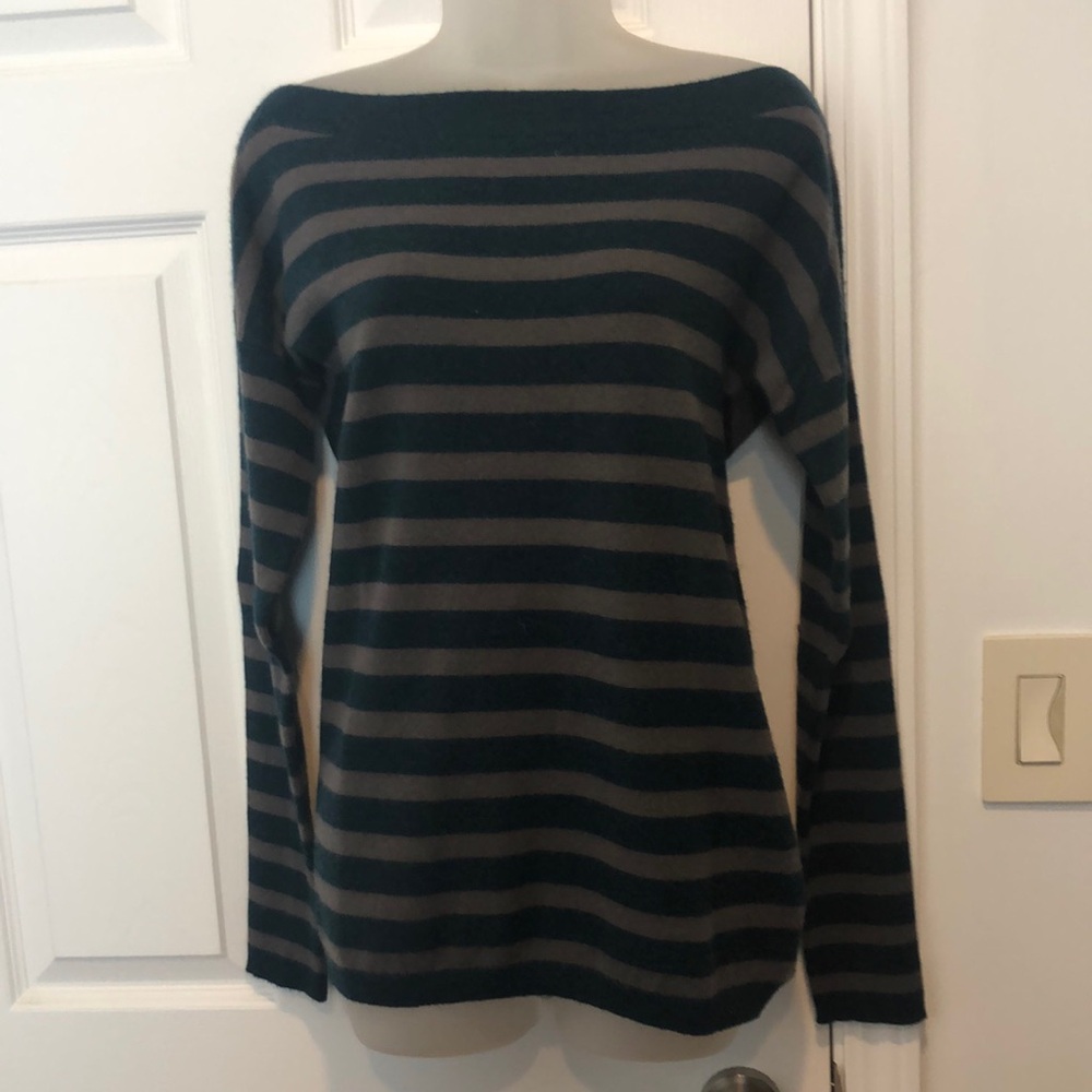 Club Monaco off shoulders sophisticated  Cashmere Sweater